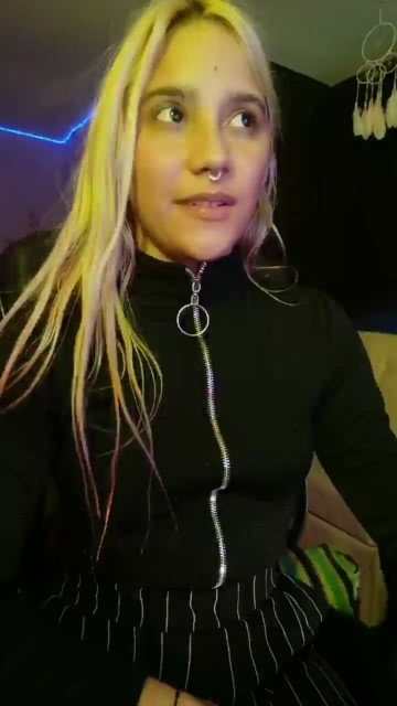 tokyoparis  28-03-2021 sugardaddy Female