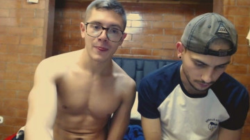 Twoversaguys  29-03-2021 video switch