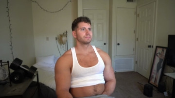 Hotmuscles6t9  02-04-2021 video play dildo