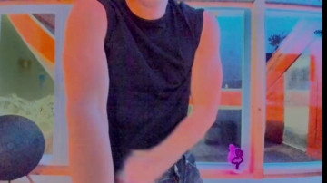 Mewtwo__  02-04-2021 video Flash feet