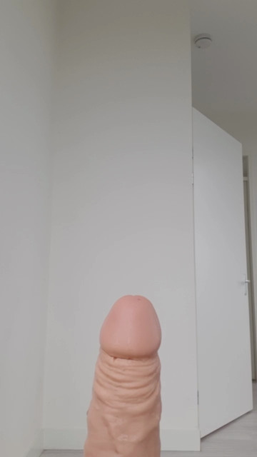 hotbody18y  02-04-2021 Recorded Video Cam