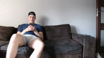 Tonnylarson  04-04-2021 video bounce