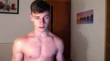 _Alexanderwilliams  04-04-2021 video showfeet