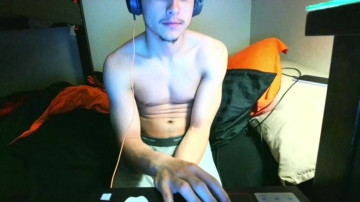 Stoner394  05-04-2021 video lips