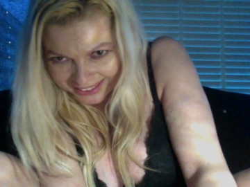 BlondandCurvy 06-04-2021 Ass 