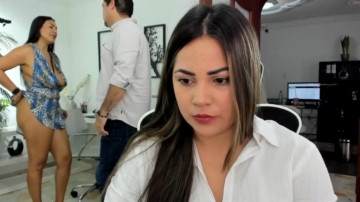Emillybrowm  06-04-2021 sexi Couple