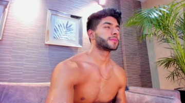 Studcamx  06-04-2021 video cuckold