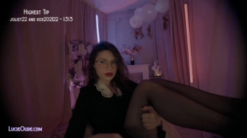 Douxtease  10-04-2021 houswife Female