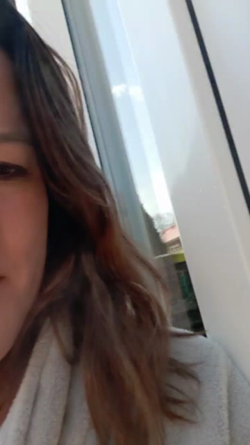 Evajulia35  12-04-2021 showfeet Female