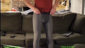 Jonnygalt1  13-04-2021 video kiss