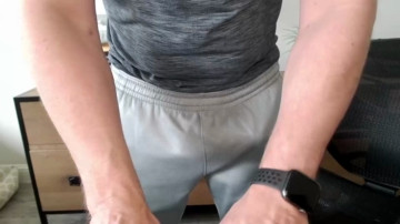 Mister_Dilf  13-04-2021 video spray milk