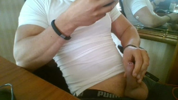 spuitfluit1  13-04-2021 Recorded Video Topless