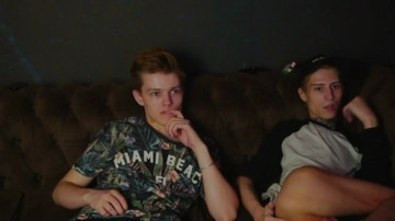 Hotdogswaitingaports  14-04-2021 video love