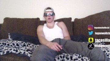 Luckyloganx  14-04-2021 video milk