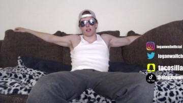 Luckyloganx  14-04-2021 video DEEPTHROAT