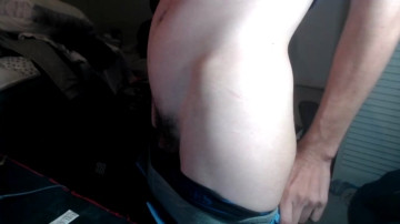 18yrboyhot  15-04-2021 video lickfinger