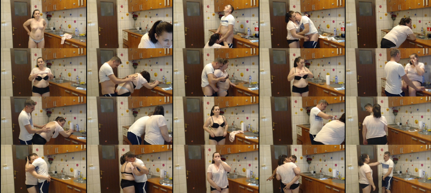 Iuliana32 16-04-2021 Topless 