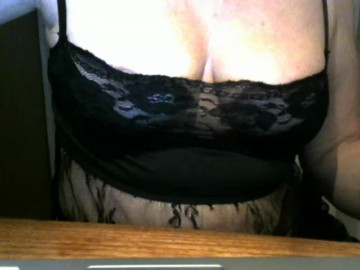 Rianne_moi  16-04-2021 boobs Female
