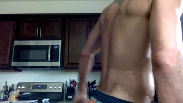 Naughtyandnice192  18-04-2021 video suckfeet