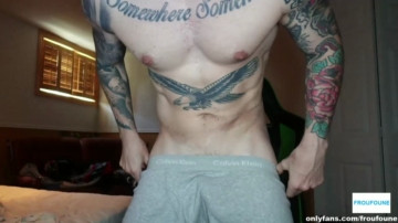 Froufoune  20-04-2021 video kiss