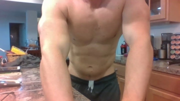 Otis000  20-04-2021 video tongue