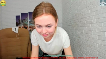 Emily_Blush 21-04-2021 Download 