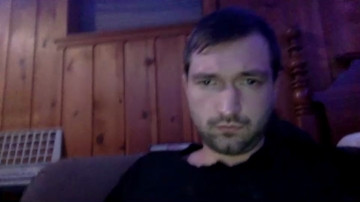 D0744357  23-04-2021 video slap