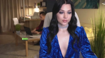Office_Online  23-04-2021 wet Couple