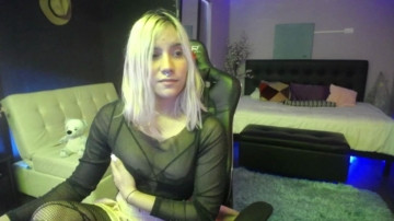 tokyoparis  23-04-2021 whore Female