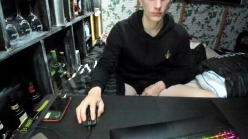 youngstudent07  22-04-2021 Recorded Video Topless