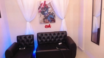 Calvin_Jr  24-04-2021 video kissing