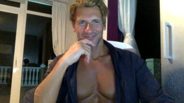 Slater2011  24-04-2021 video ridedildo