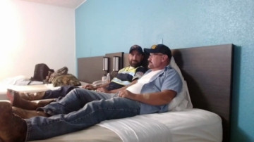 Hardworkertn  25-04-2021 video submissive