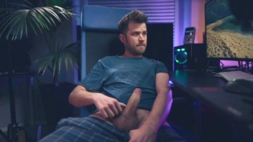 Jackoffdude85  26-04-2021 video Make me