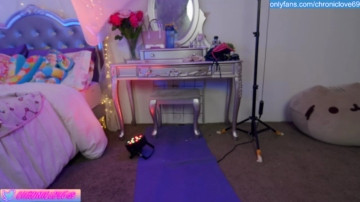 Chroniclove  27-04-2021 camshow Female