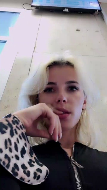 bunny_vic  27-04-2021 sex Female