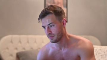 Myholiday  28-04-2021 video shy