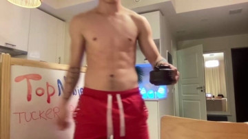 _Miracle  28-04-2021 video fuckme