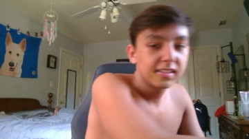 Camboyaa  29-04-2021 video tongue