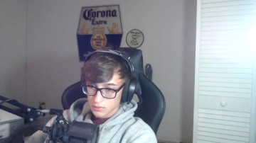 18yrboyhot  01-05-2021 video ohmibod on