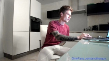 Anotherguyonyourscreen  30-04-2021 video squirtshow