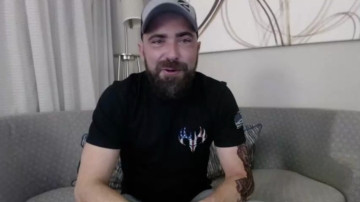 Hardworkertn  01-05-2021 video giggles