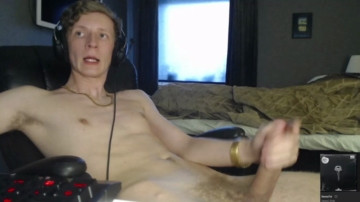 Danielthaone  02-05-2021 video Gay