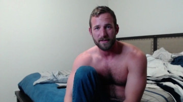 Benny_Bee  03-05-2021 video plug in