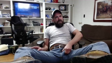 Hardworkertn  04-05-2021 video stoking