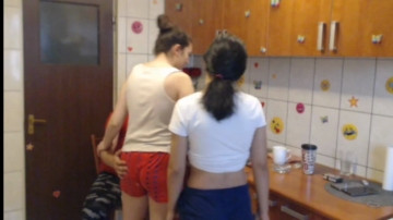 Iuliana32  05-05-2021 showpussy Couple