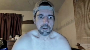 Machodudexxx  05-05-2021 video kiss