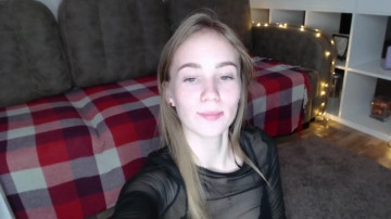 Cumonclit  06-05-2021 bigdildo Couple