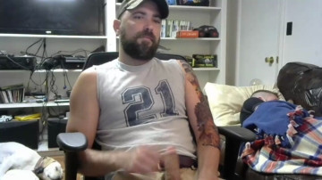 Hardworkertn  07-05-2021 video topless