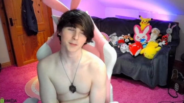 Alfiegreenxxx  08-05-2021 video DEEPTHROAT